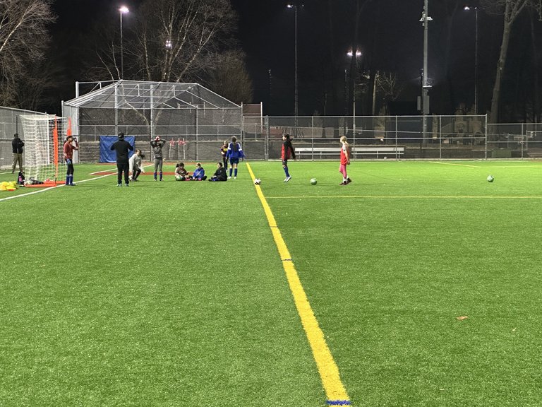 topic-community-background