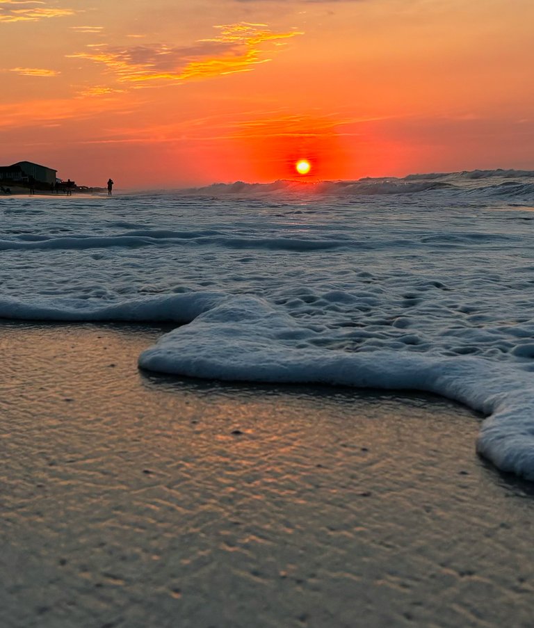 topic-community-background