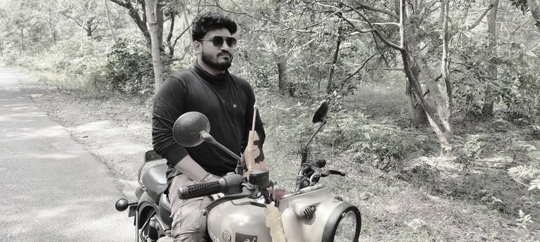 topic-community-background