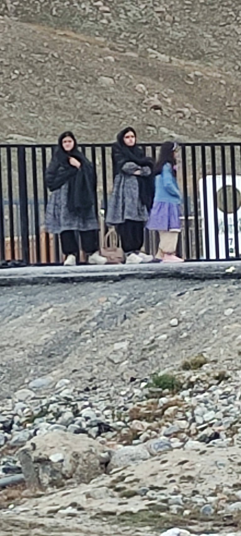 topic-community-background